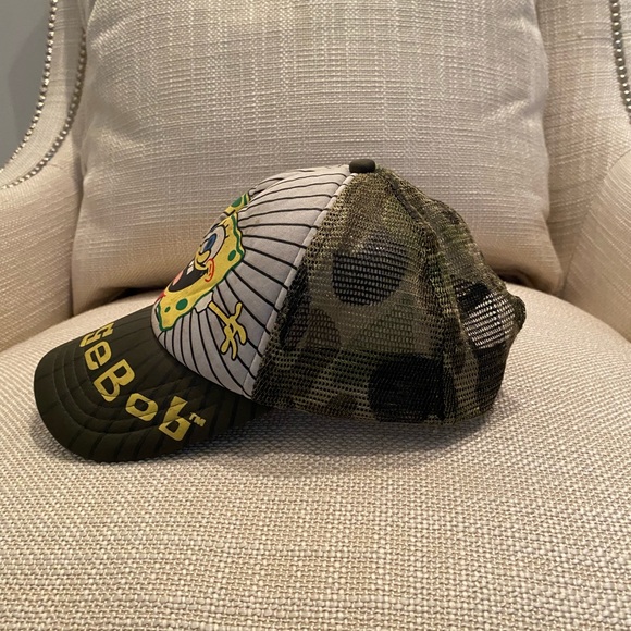 Sponge Bob Square Pants Vintage Hat w Camouflage Mesh Adjustable Baseball Hat - Picture 8 of 11